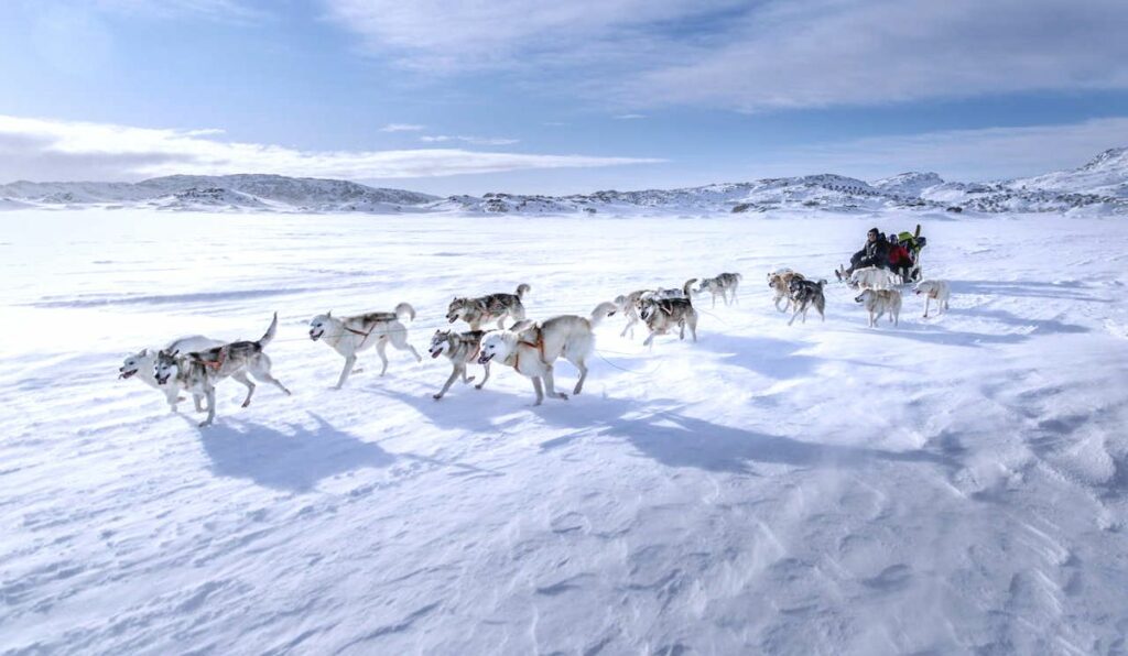 voyages séjours Laponie Finlande Suède multi-activités 2025 2026 tout compris Laponie Explorer